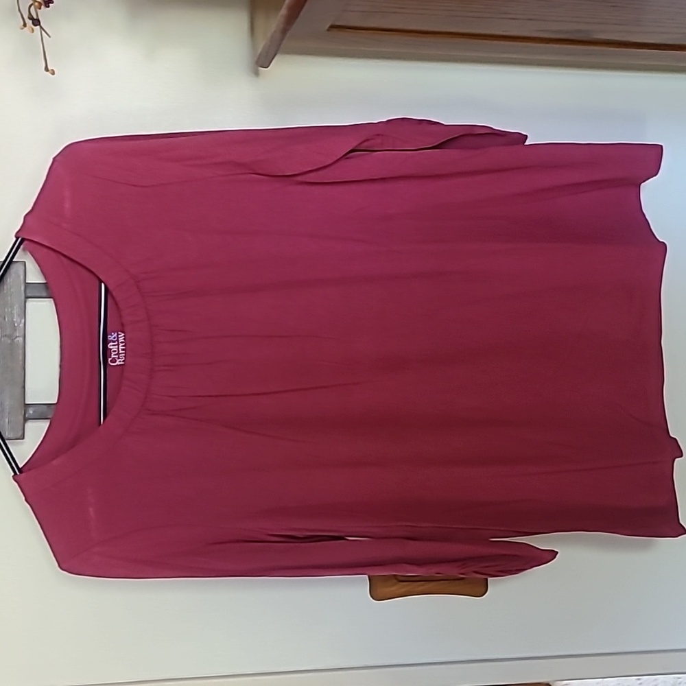 3/4 sleeve top